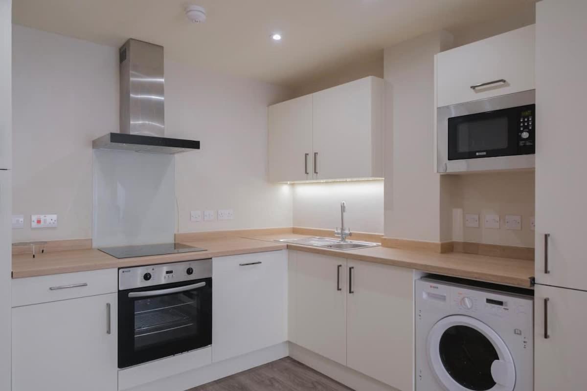 Charming 1-Bedroom Apartment In Leeds City Centre Perfect For Couples Or Solo Travelers Extérieur photo