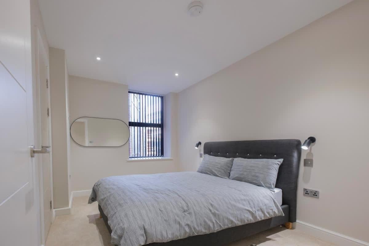 Charming 1-Bedroom Apartment In Leeds City Centre Perfect For Couples Or Solo Travelers Extérieur photo